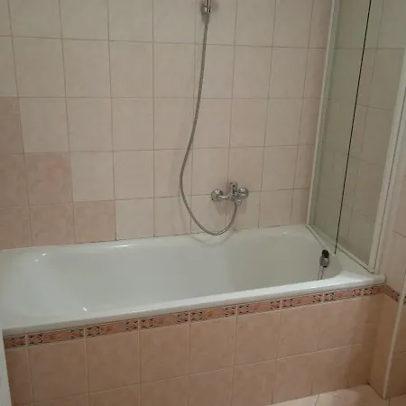 Family Apartment-csaladias Hangulat Győr