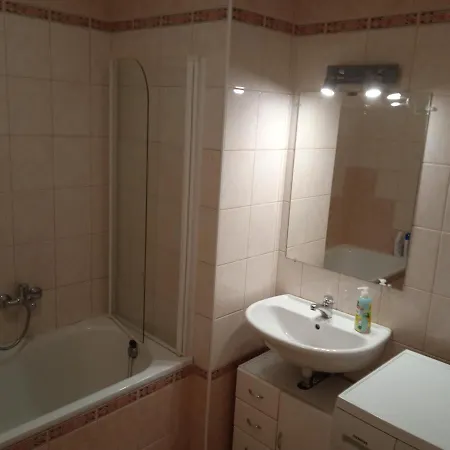 Family Apartment-csaladias Hangulat Győr